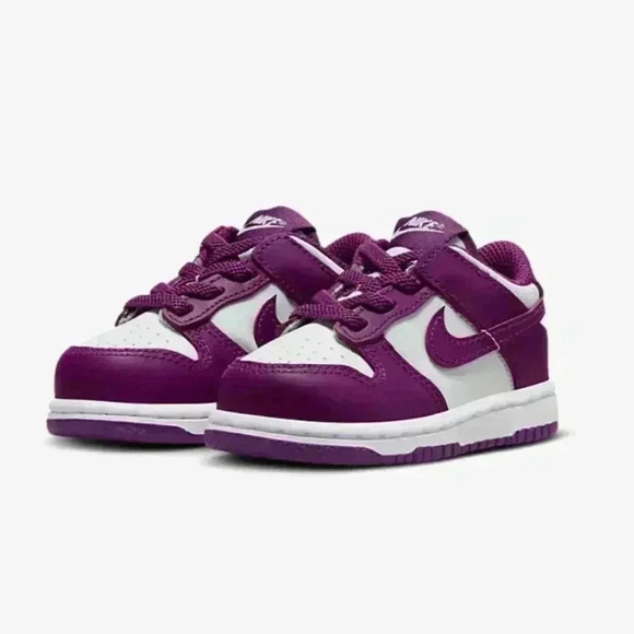 Nike Dunk Low Toddler Girls Sneakers Shoes Customized with Crystals Purple - Picture 5 of 6